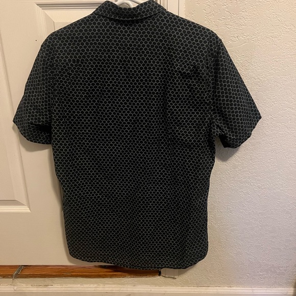 Faherty Breeze Short Sleeve Button Down - Picture 2 of 3